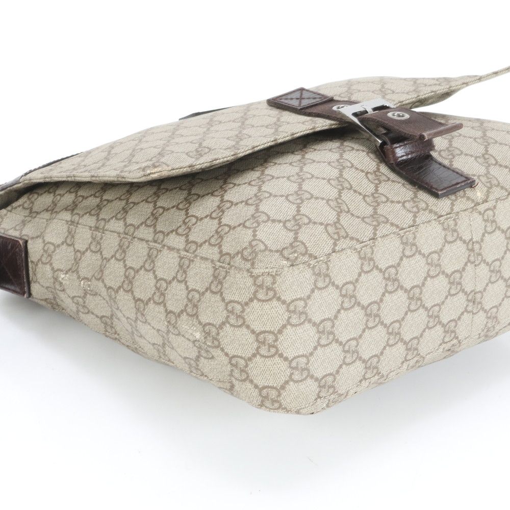 Gucci GG Supreme Leather Shoulder Bag Crossbody Messenger Brown — view 4
