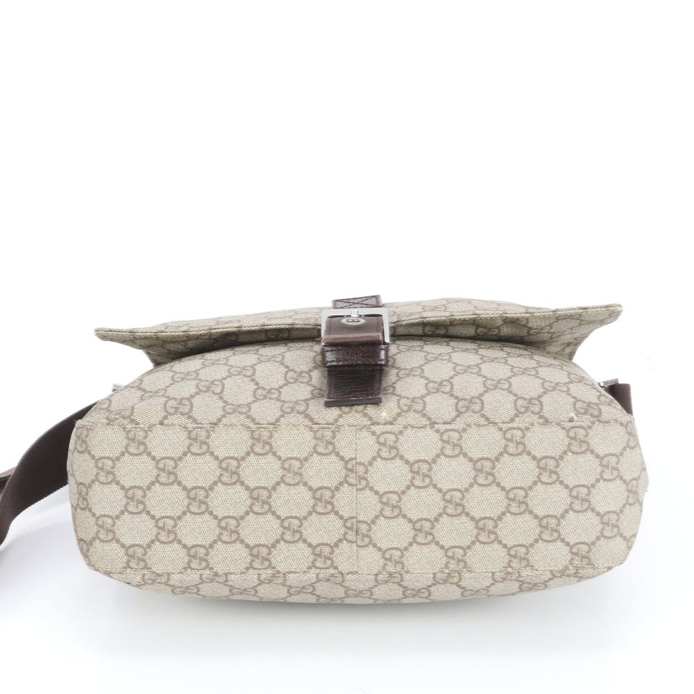 Gucci GG Supreme Leather Shoulder Bag Crossbody Messenger Brown — view 5