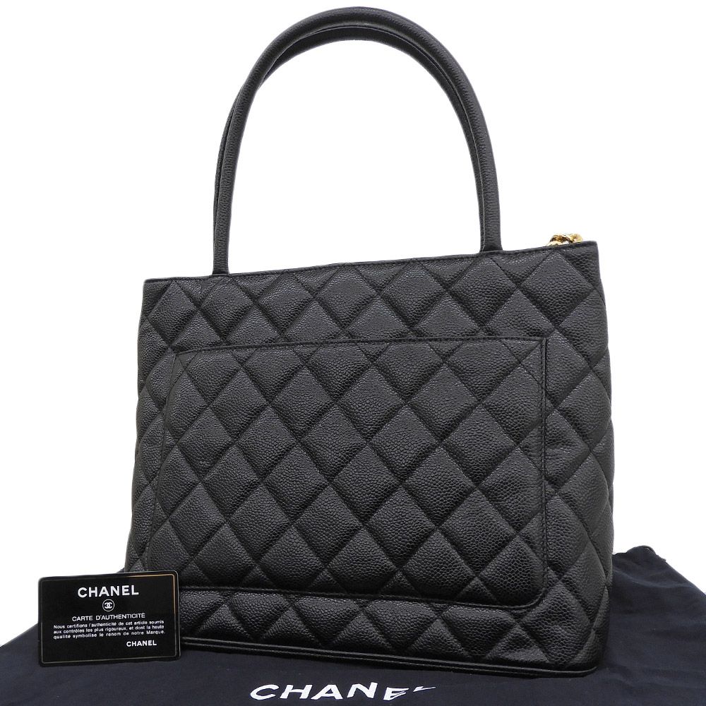 Chanel Reissue Tote Shoulder — view 2