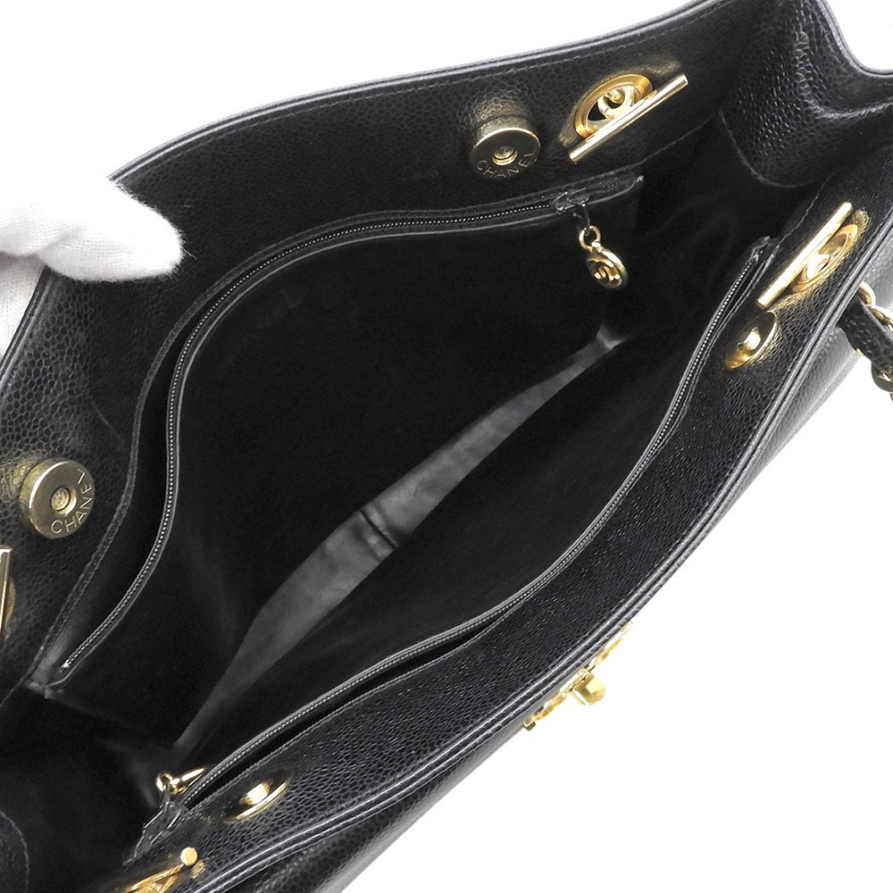 Chanel Chain Tote Shoulder — view 7
