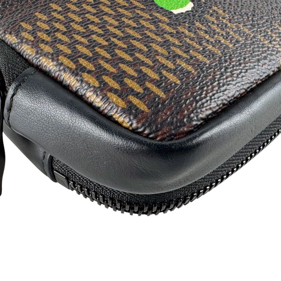 Louis Vuitton Shoulder Bag Damier Giant Double Phone Pouch — view 8