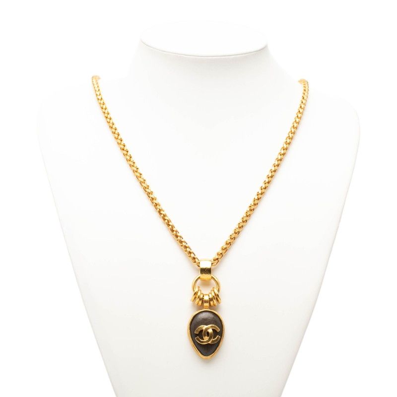 Chanel Vintage CC Logo Necklace Gold Brown Plated — view 6