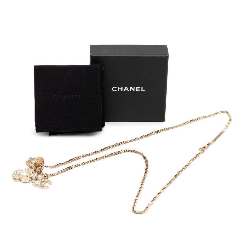 Chanel CC Logo Flower Motif Chain Pendant 23 Gold Plated Rhinestone — view 5