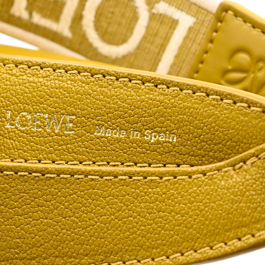 Loewe Shoulder Bag Luna Small — view 6