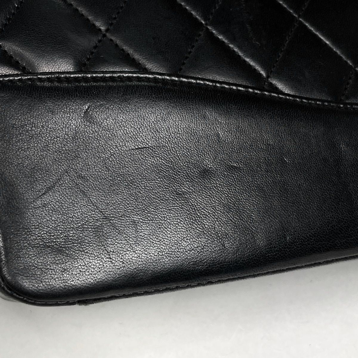 Chanel CC Logo Chain Shoulder Bag 2-Way Leather Black — view 4