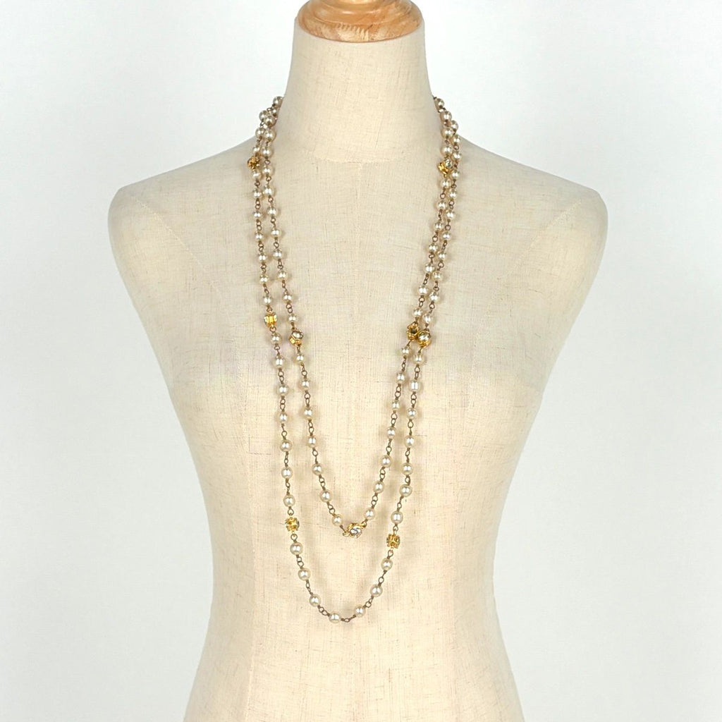 Chanel Faux Pearl Necklace Bijou Long Gold Plated — view 7