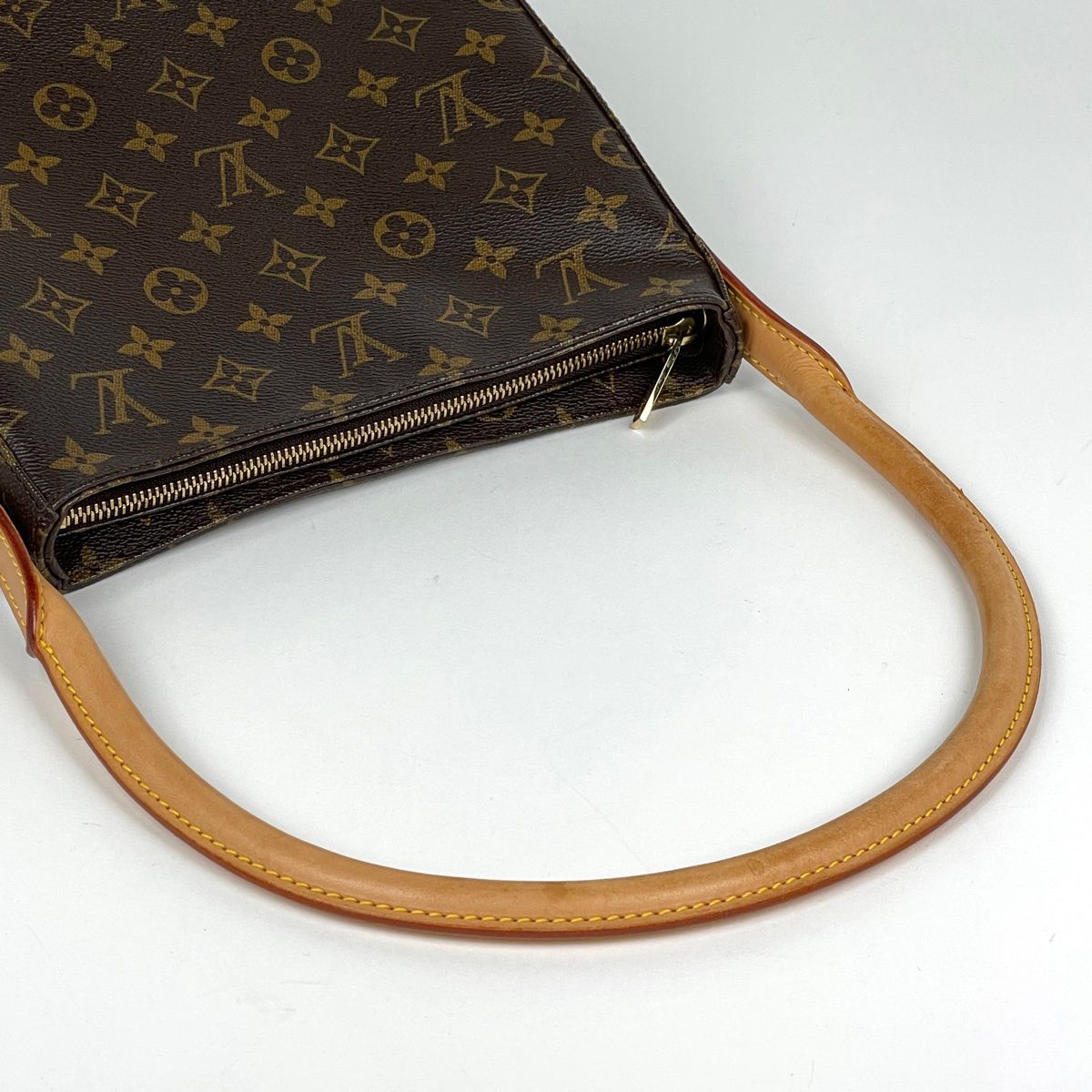 Louis Vuitton Looping Shoulder Bag Monogram Brown — view 6