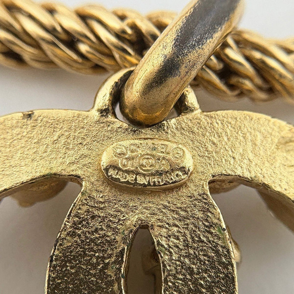Chanel CC Logo Necklace Gold Plated — view 5