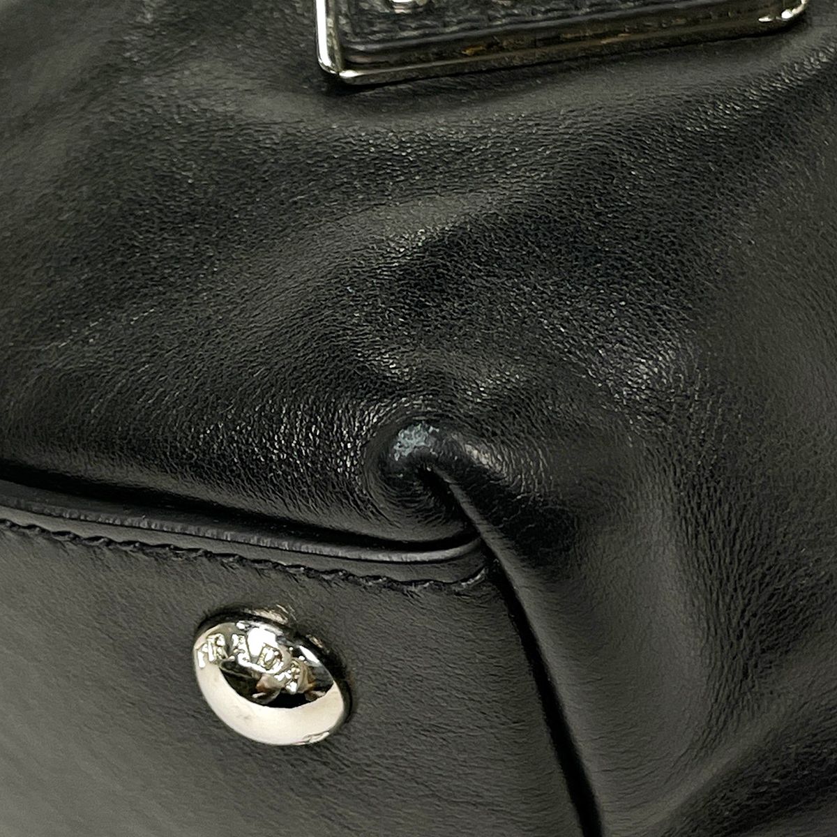 Prada Shoulder Bag Leather Nero — view 3