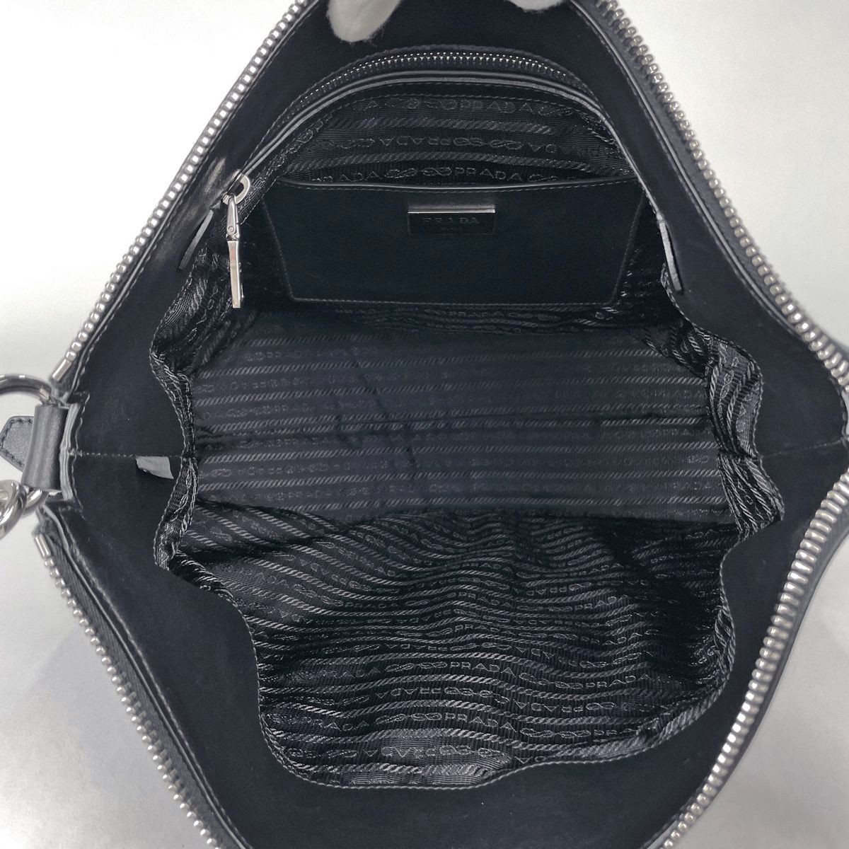 Prada Shoulder Bag Leather Nero — view 7