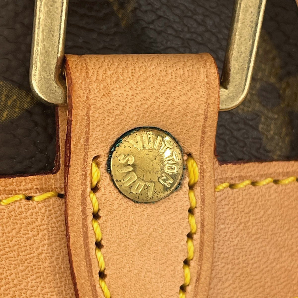 Louis Vuitton Sologne Crossbody Shoulder Bag Monogram Brown — view 6