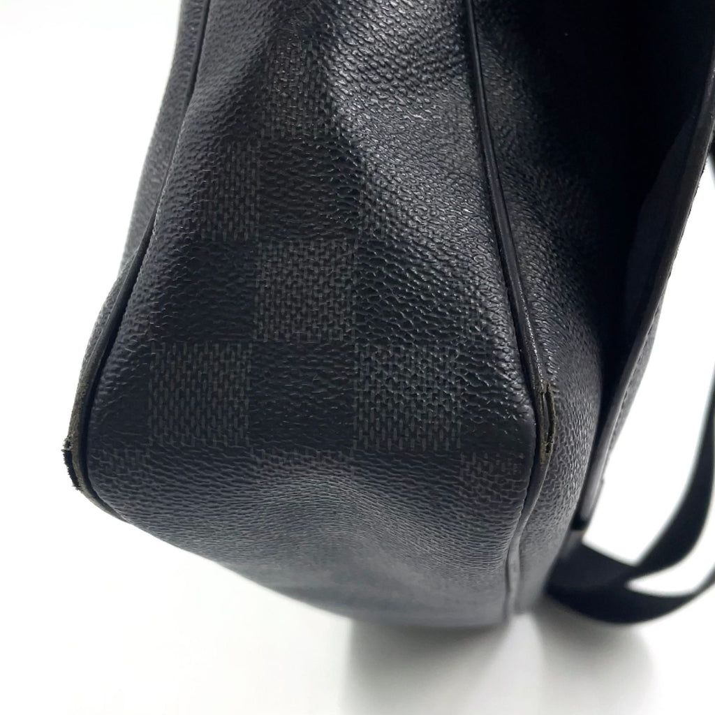 Louis Vuitton Daniel Damier Graphite Leather Black Shoulder Bag Silver — view 5