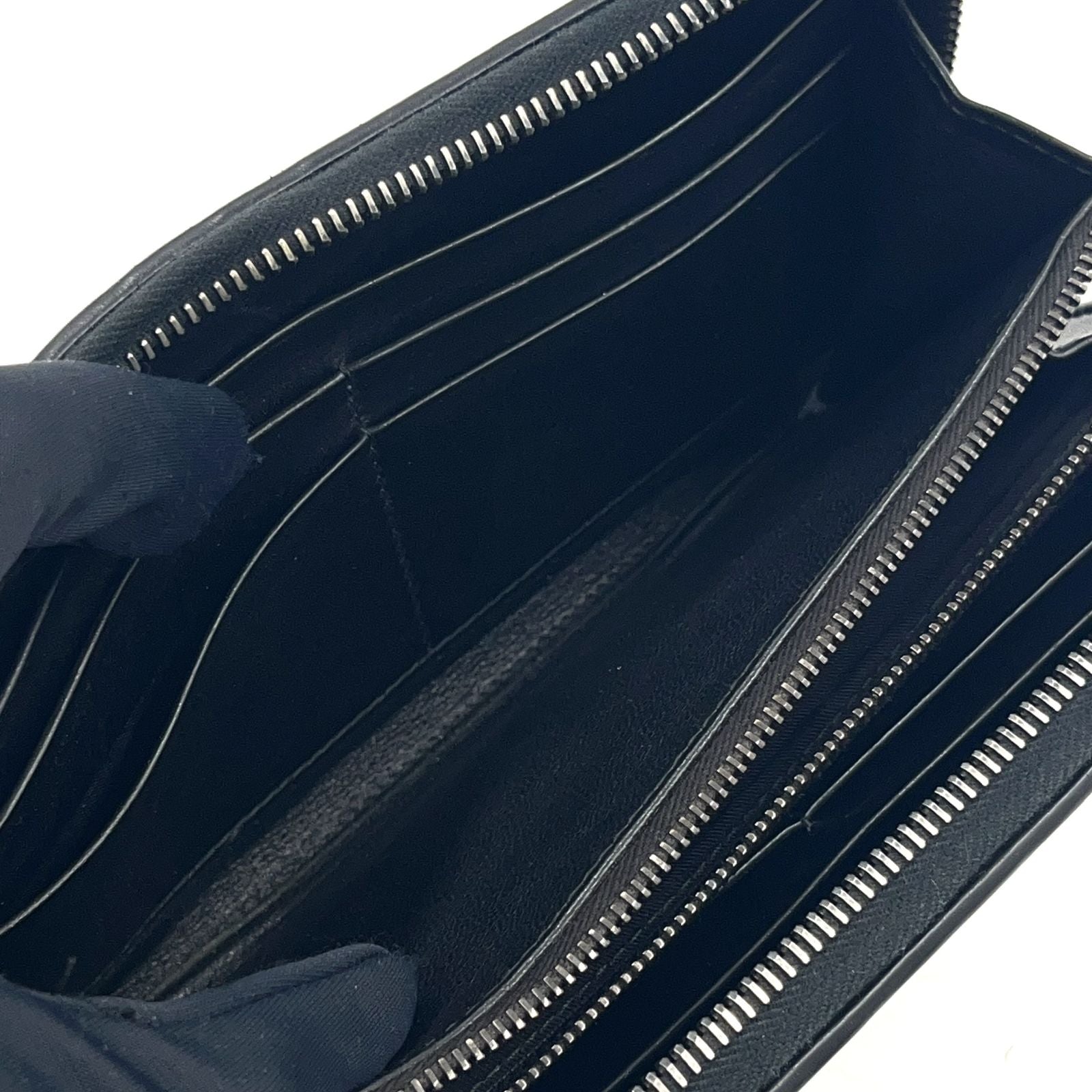 Bottega Veneta Intrecciato Zip Around Leather Black Wallet Silver — view 6