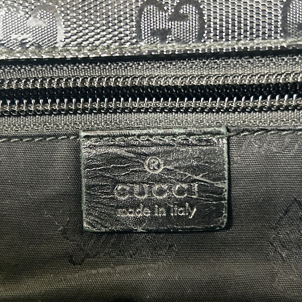 Gucci GG Supreme Leather Black Shoulder Bag Silver — view 4