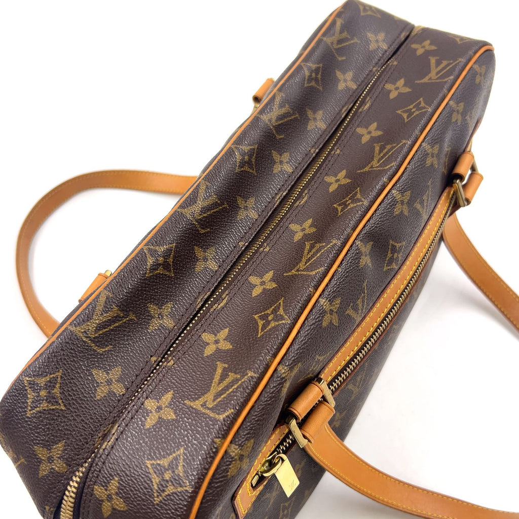 Louis Vuitton Cite GM Monogram Leather Brown Light Shoulder Bag Gold — view 7
