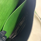 Louis Vuitton Cult Ciel Epi Borneo Green Leather Shoulder Bag Gold — view 6
