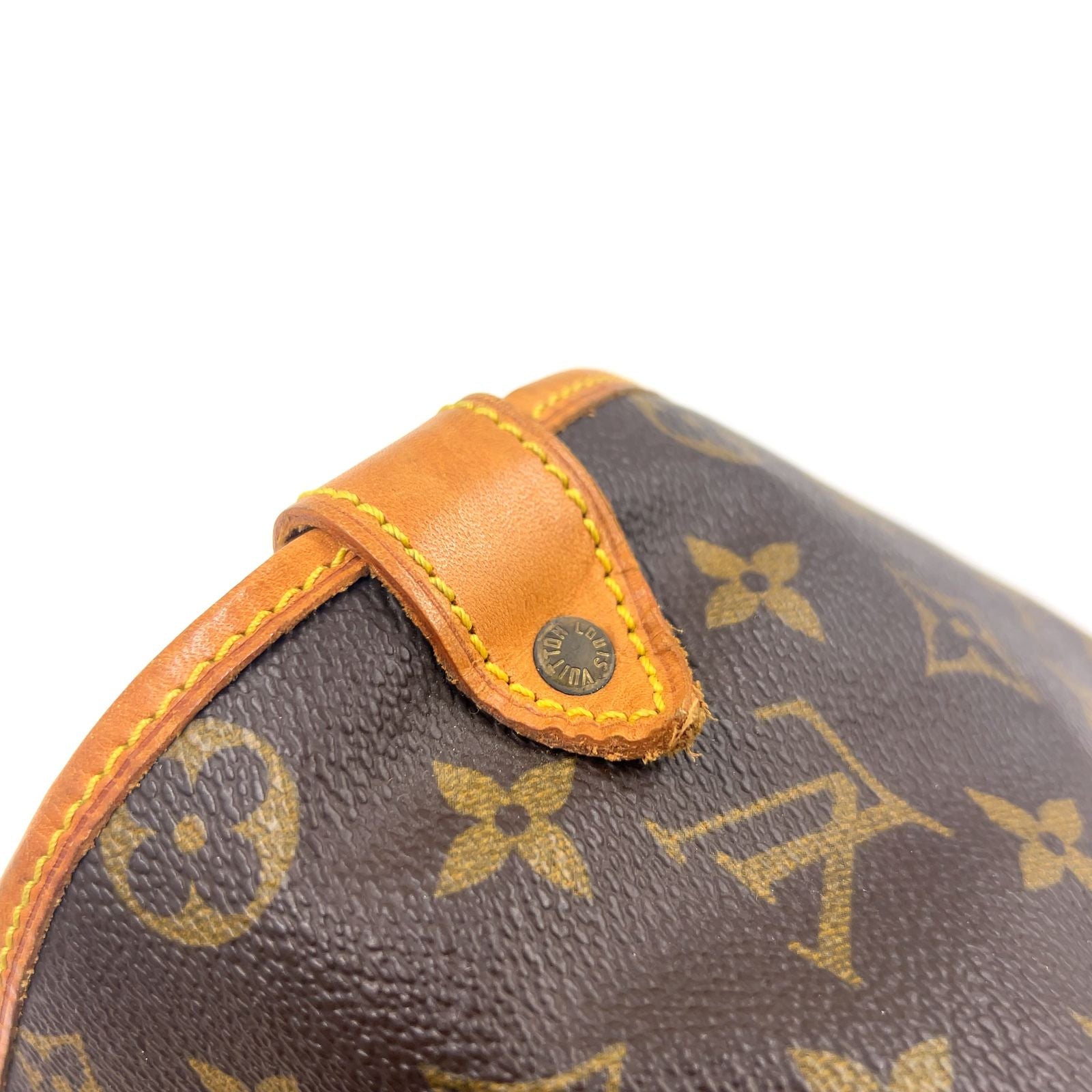 Louis Vuitton Saumur 35 Monogram Leather Brown Light Shoulder Bag Gold — view 9