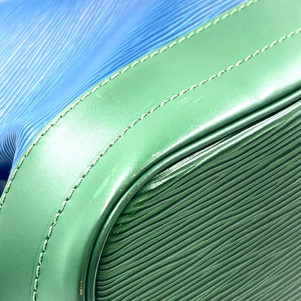 Louis Vuitton Noe Epi Toledo Blue Borneo Green Leather Shoulder Bag Gold — view 6