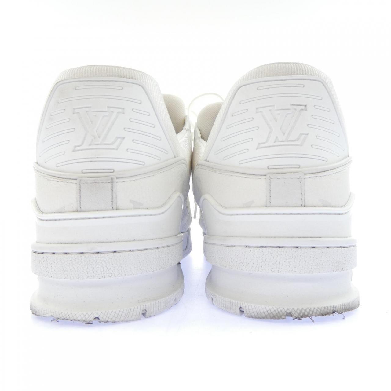 Louis Vuitton LV Trainers Sneakers — view 5