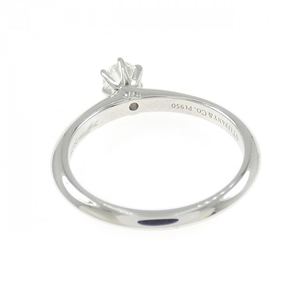 Tiffany & Co Classic Solitaire Ring — view 3