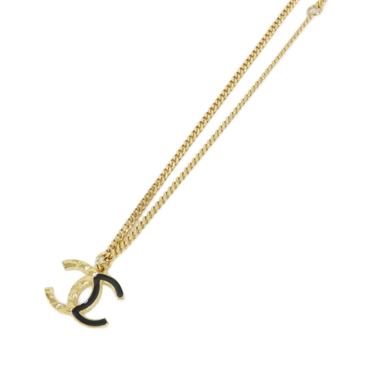 Chanel Necklace Gold