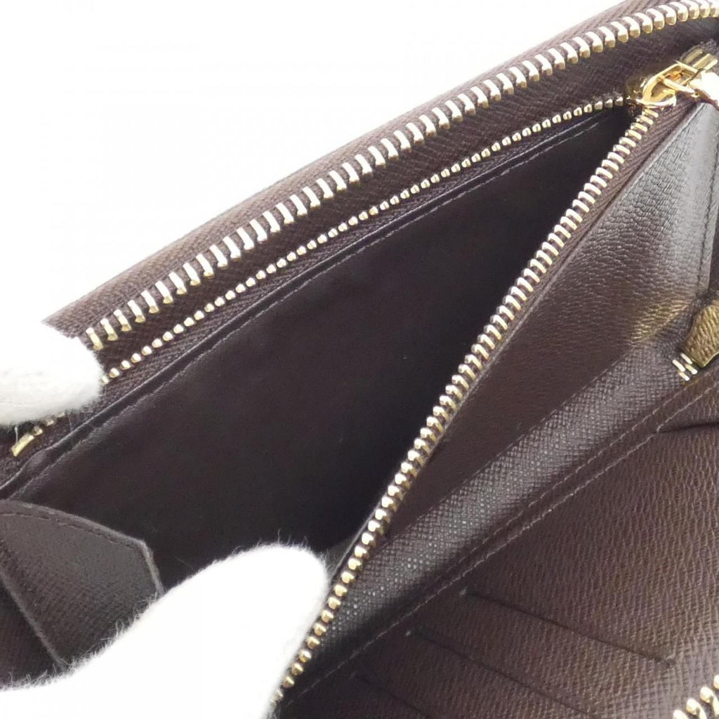 Louis Vuitton Damier Zippy Compact Wallet — view 9