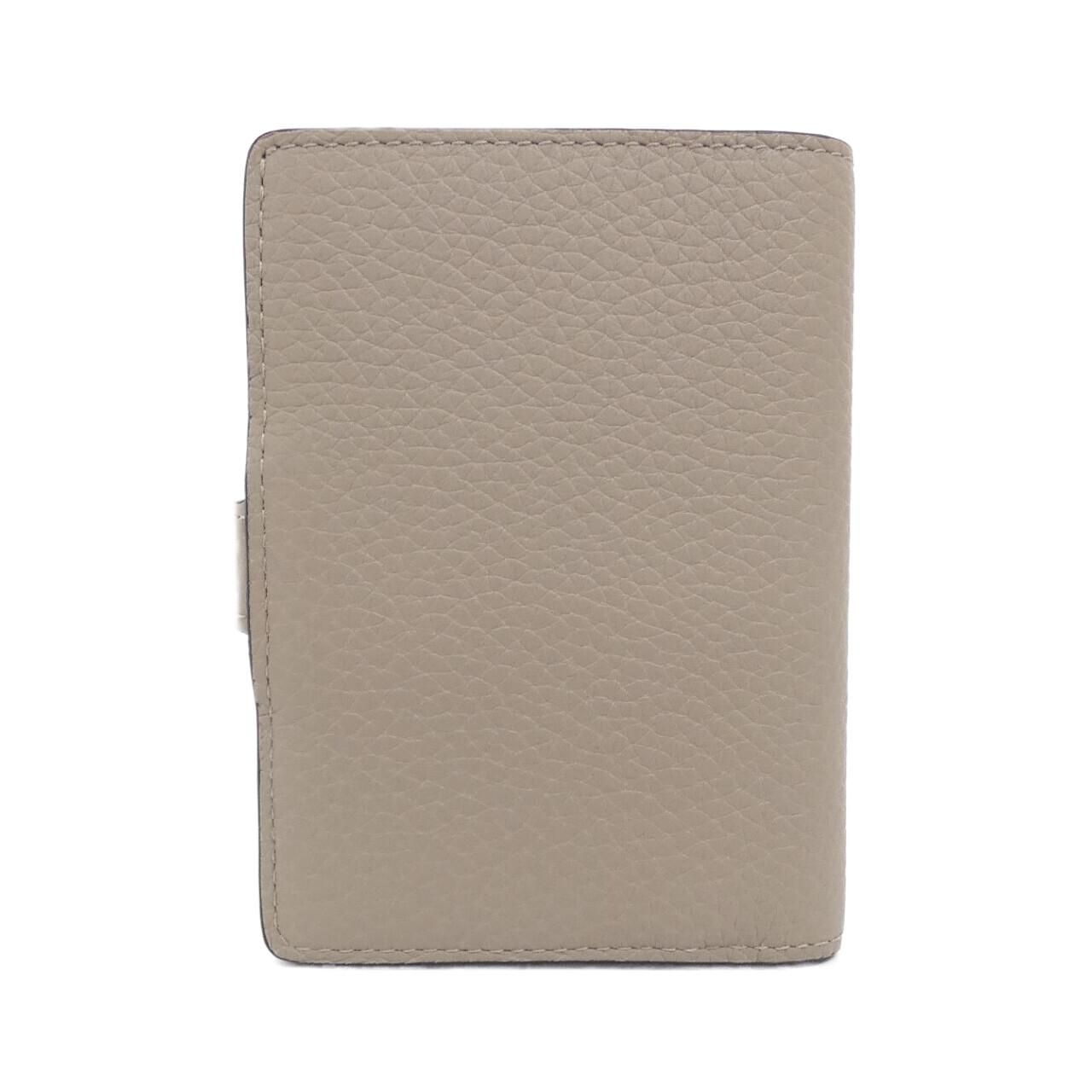 Louis Vuitton Taurillon LV Vertical Wallet Compact — view 2