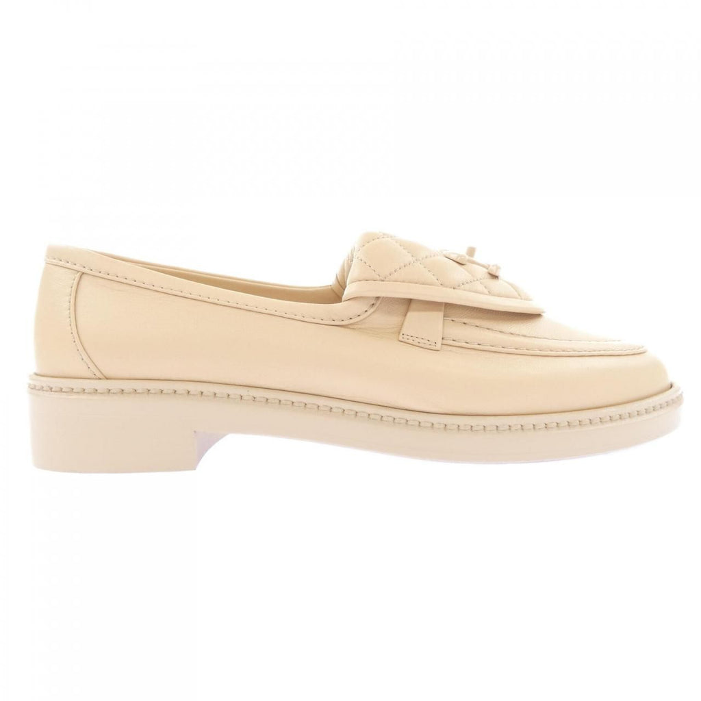 Chanel Turnlock Moccasins Shoes