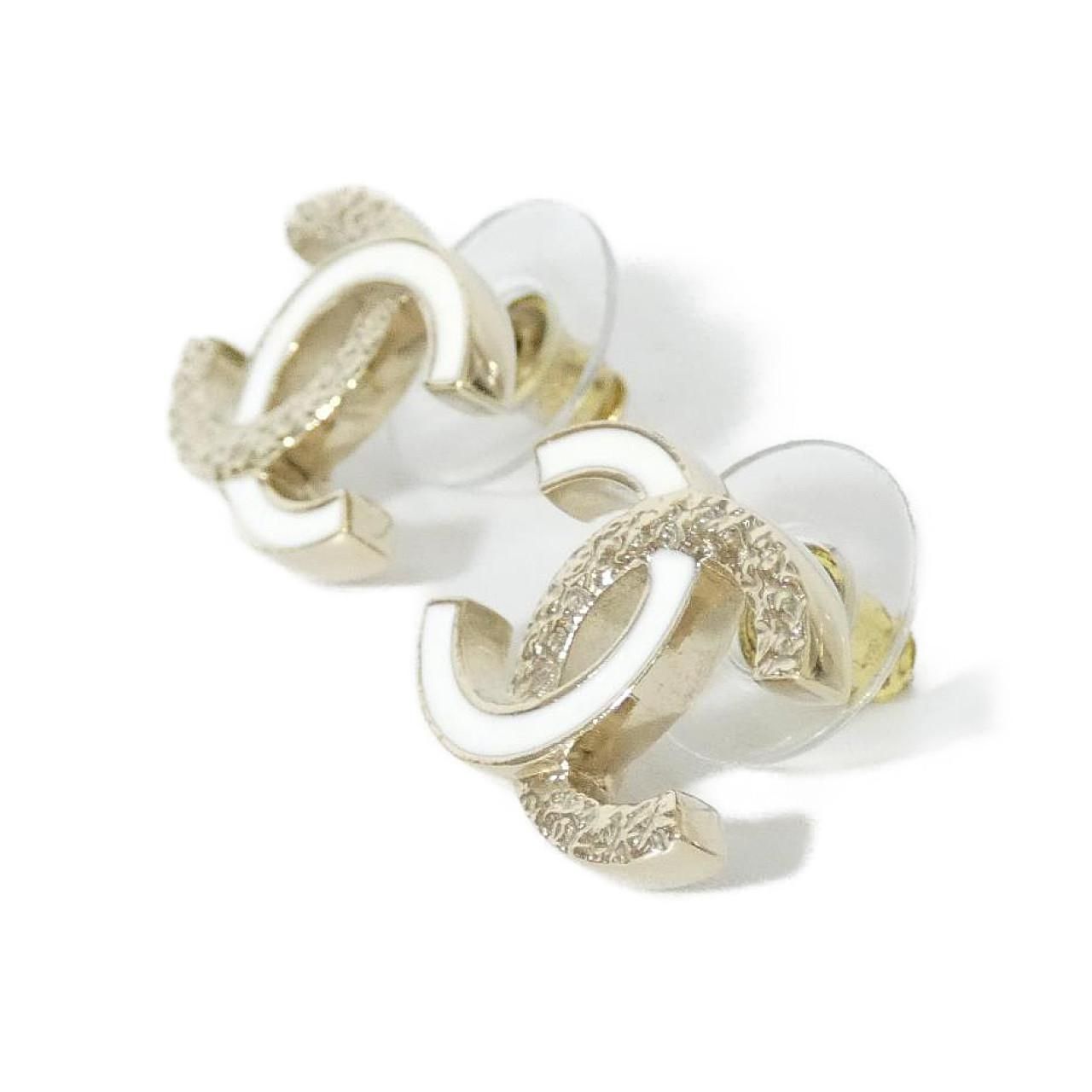 Chanel Earrings Gold — view 2