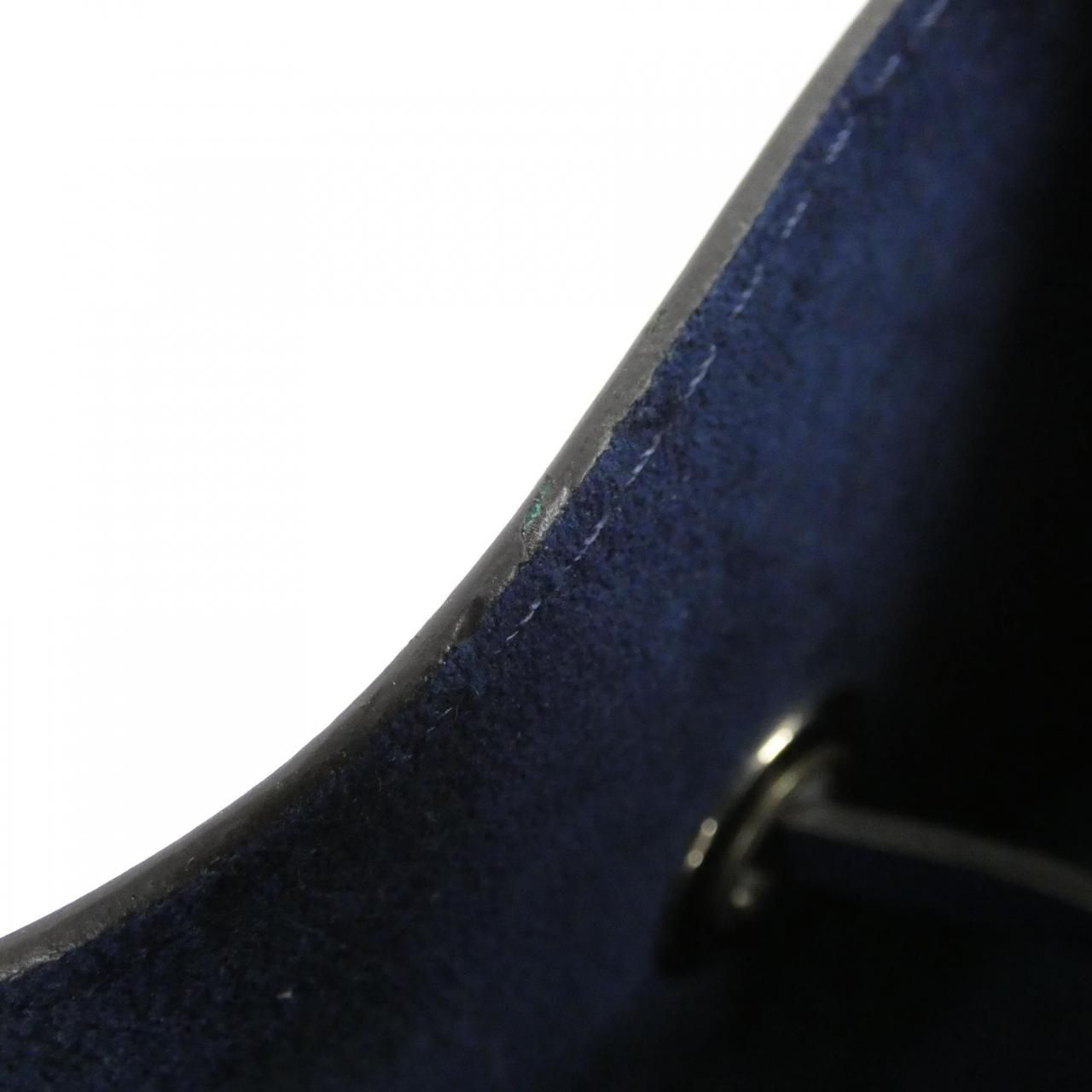 Louis Vuitton Epi Neo Noe BB Shoulder — view 7