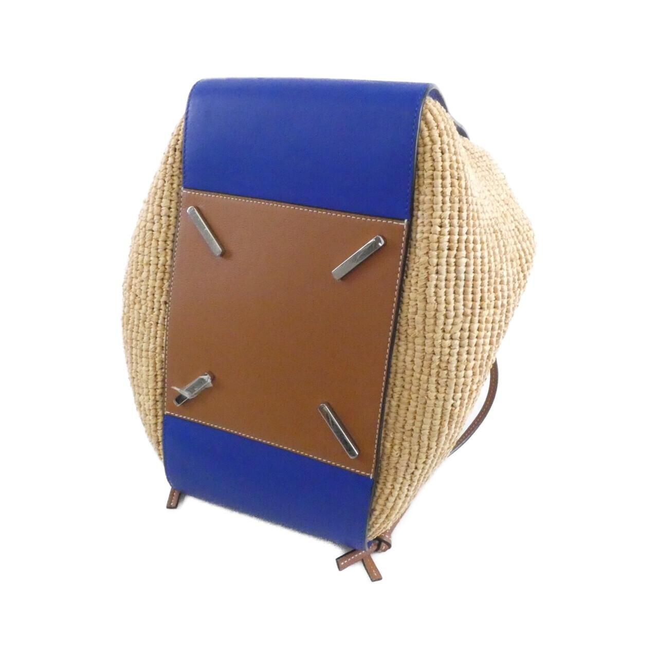 Loewe Paula's Hammock Drawstring 330 33 Shoulder — view 3