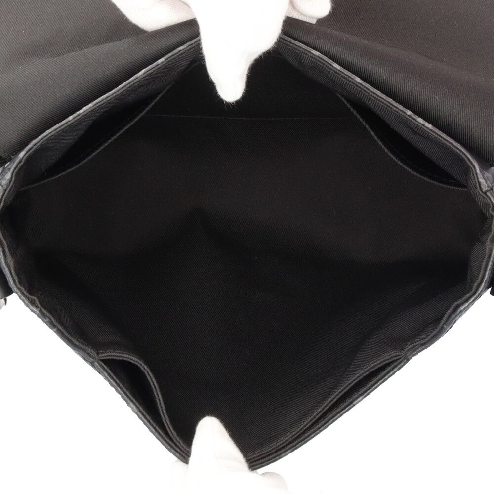Louis Vuitton District PM NM Monogram Eclipse Shoulder Bag Black — view 7