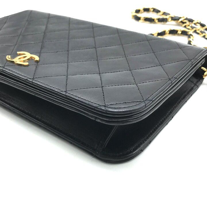 Chanel CC Logo Quilted Lambskin Push Lock Chain Shoulder Bag Black — view 5