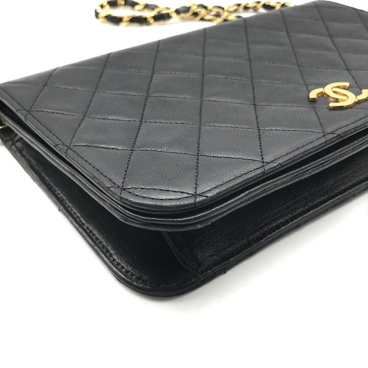 Chanel CC Logo Quilted Lambskin Push Lock Chain Shoulder Bag Black — view 4