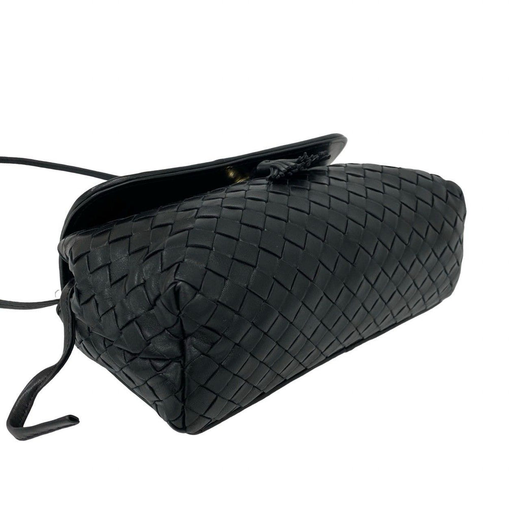 Bottega Veneta Intrecciato Leather Tassel Mini Shoulder Bag Pochette Black — view 7