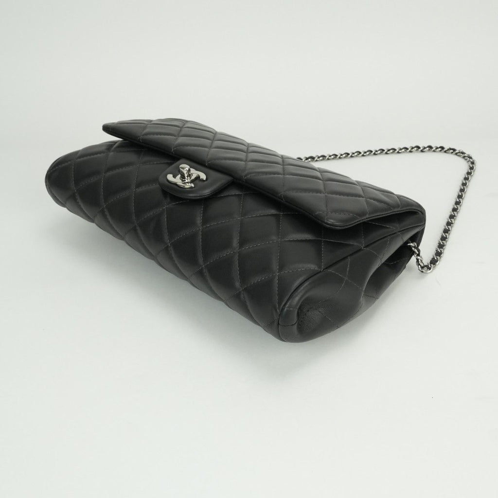 Chanel Quilted Shoulder Bag Lambskin Gray Silver CC Logo Turnlock Double Flap — view 4