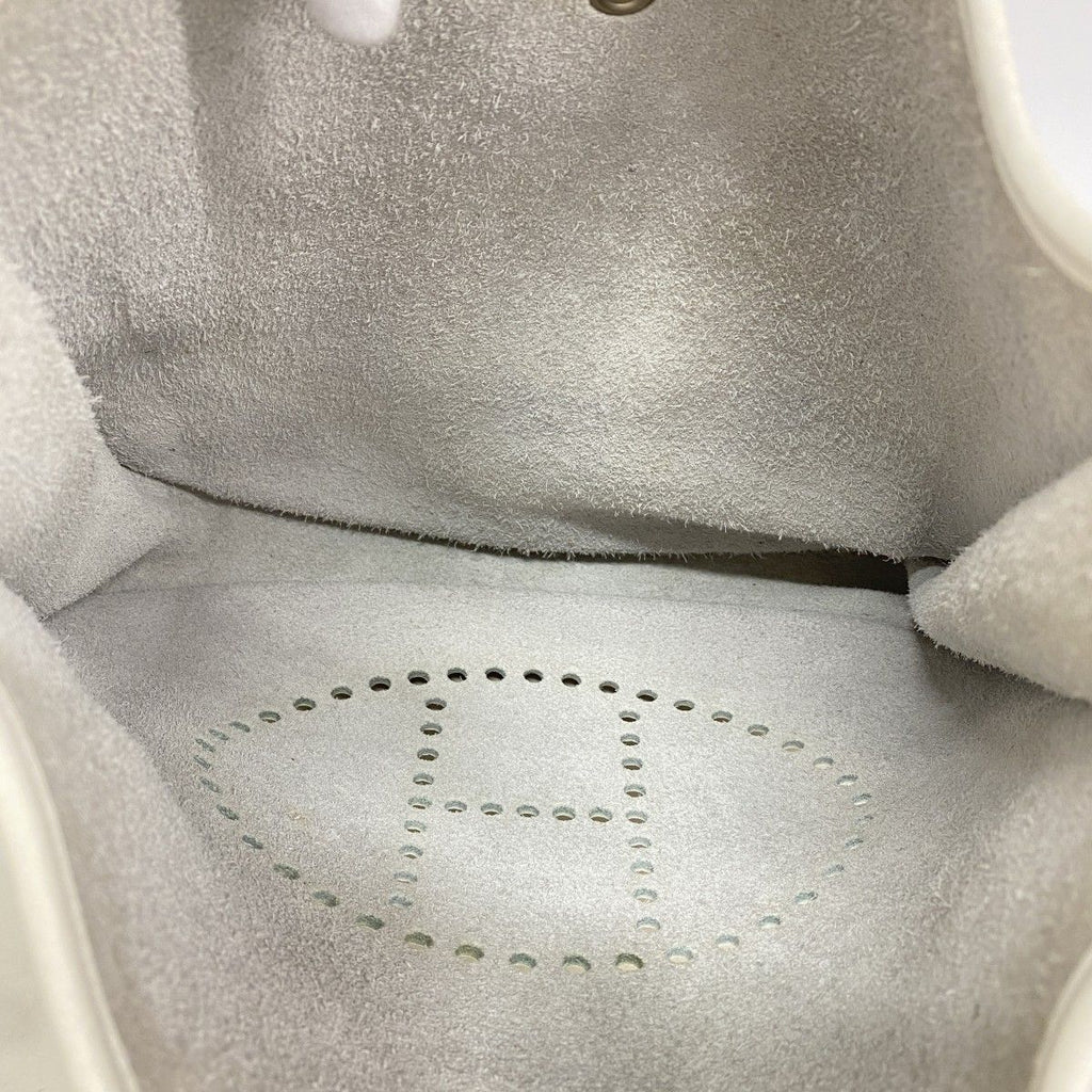 Hermes Shoulder Bag Evelyne Taurillon Clemence White Silver — view 4