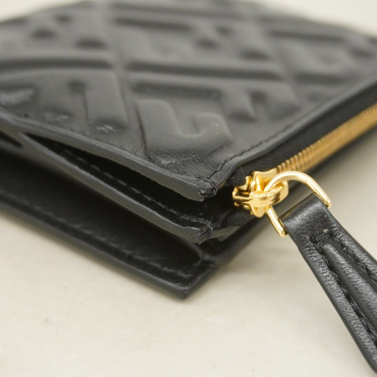 Fendi Wallet Leather Black Gold — view 5
