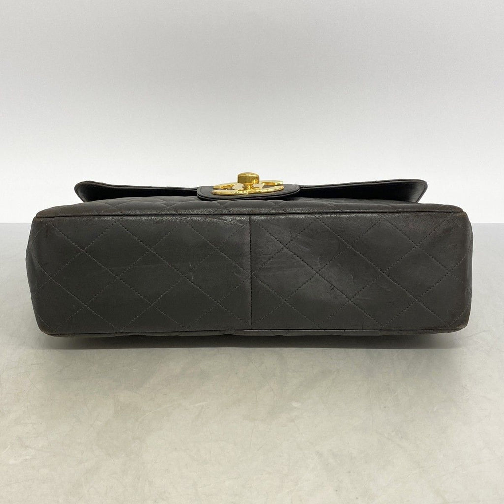 Chanel Shoulder Bag Deca Quilted Lambskin Black Gold — view 3
