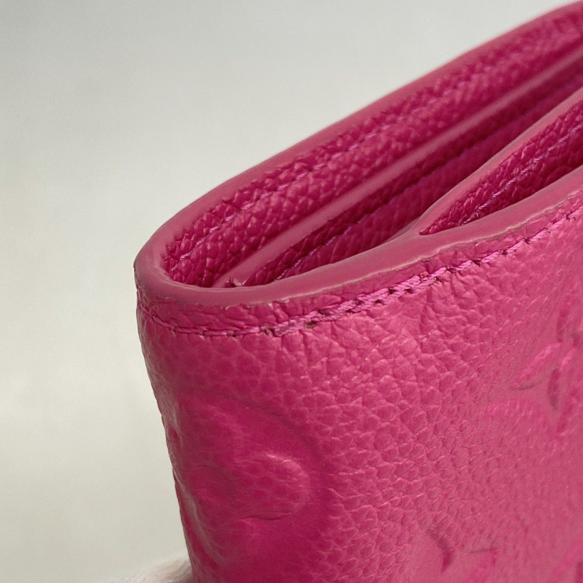 Louis Vuitton Wallet Monogram Empreinte Portefeuille Lisa Frozen Orchid — view 5