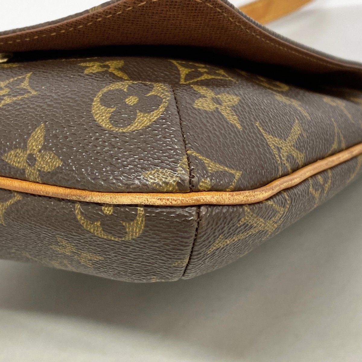 Louis Vuitton Shoulder Bag Monogram Musette Salsa Short Strap Brown — view 6