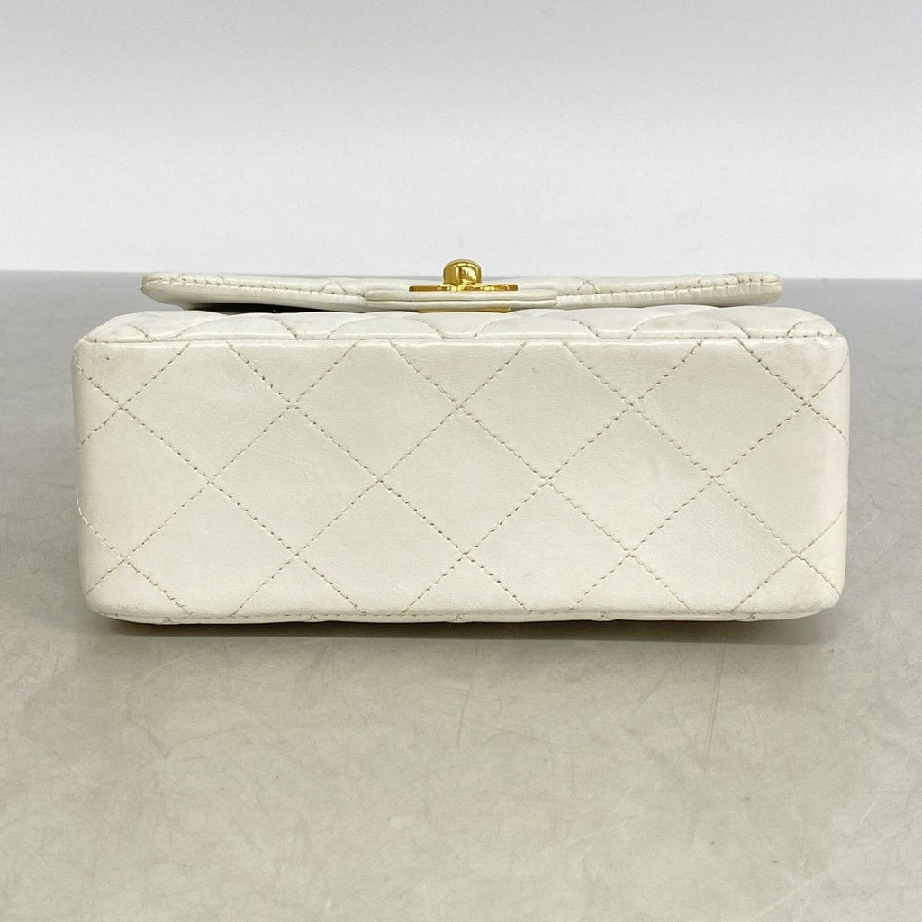 Chanel Shoulder Bag Mini Quilted Lambskin White Gold — view 3