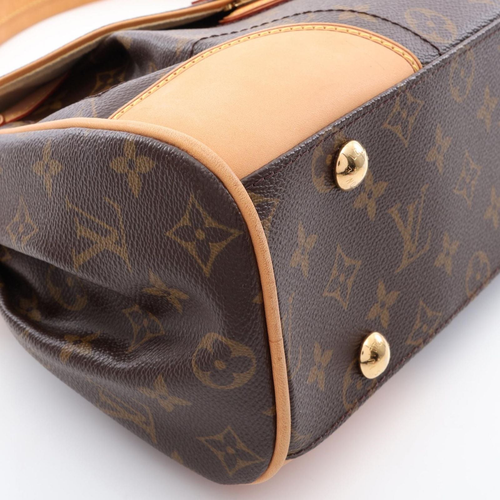 Louis Vuitton Shoulder Bag Vivari Canvas Leather — view 9