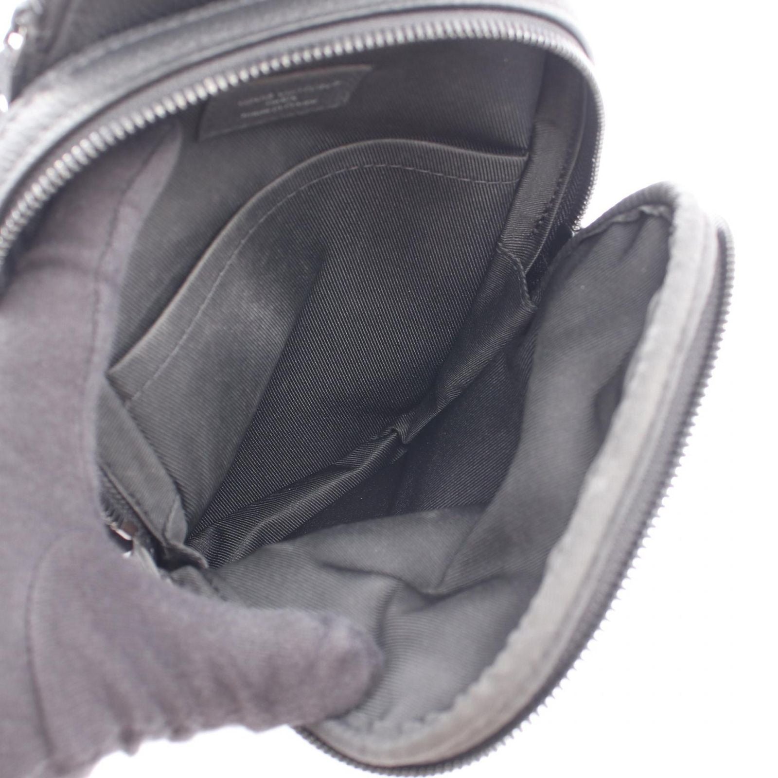 Louis Vuitton Waist Bag Avenue Damoflage Canvas Leather — view 3