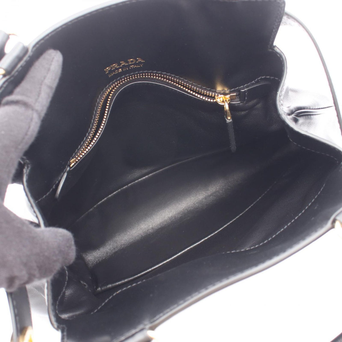 Prada Shoulder Bag Etude Softy Calf Black Leather — view 3