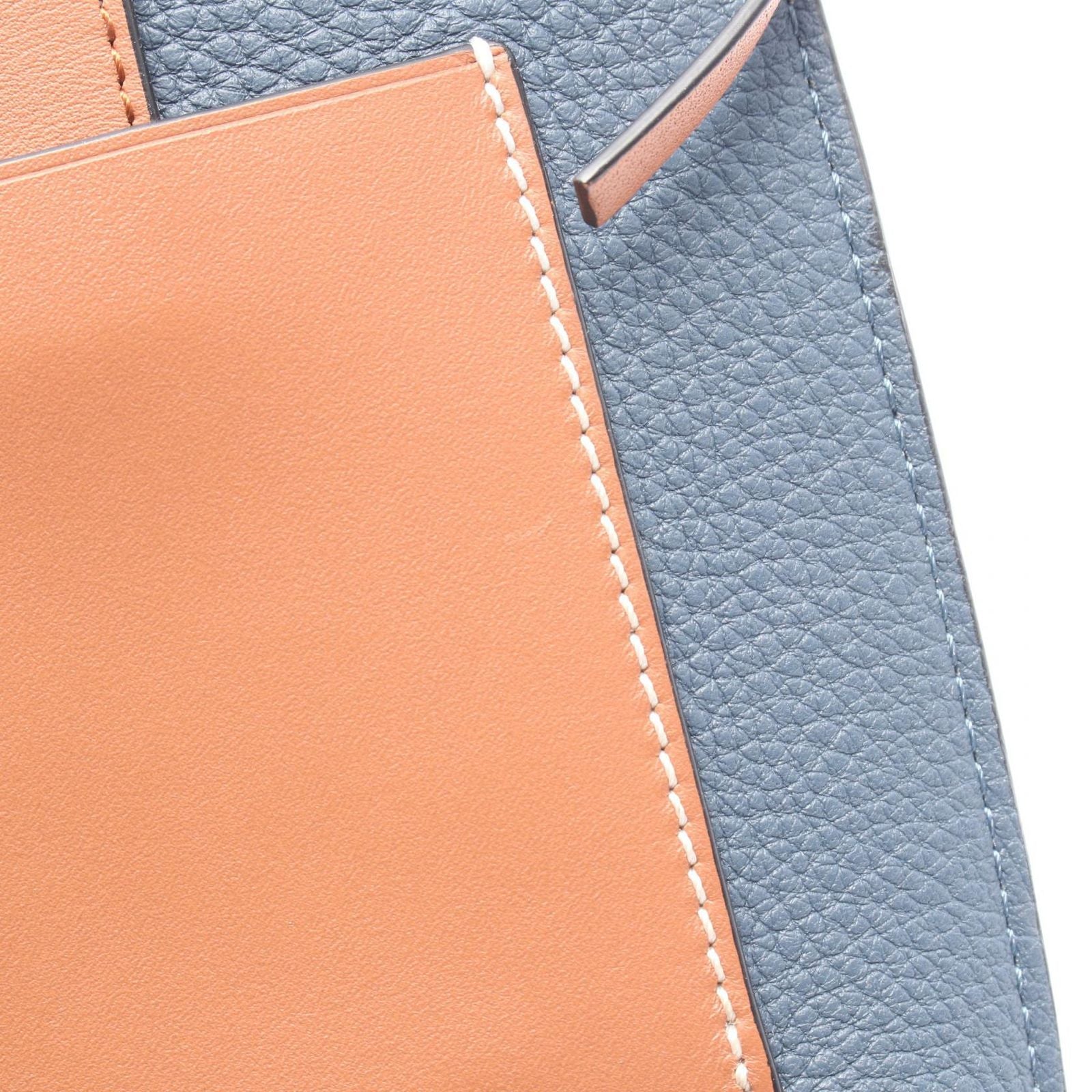 Loewe Shoulder Bag Gate Pocket Navy Brown Leather — view 6