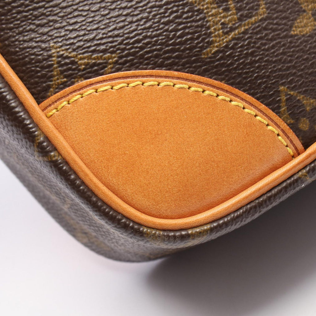 Louis Vuitton Shoulder Bag Trocadero 27 Monogram Canvas Leather — view 7