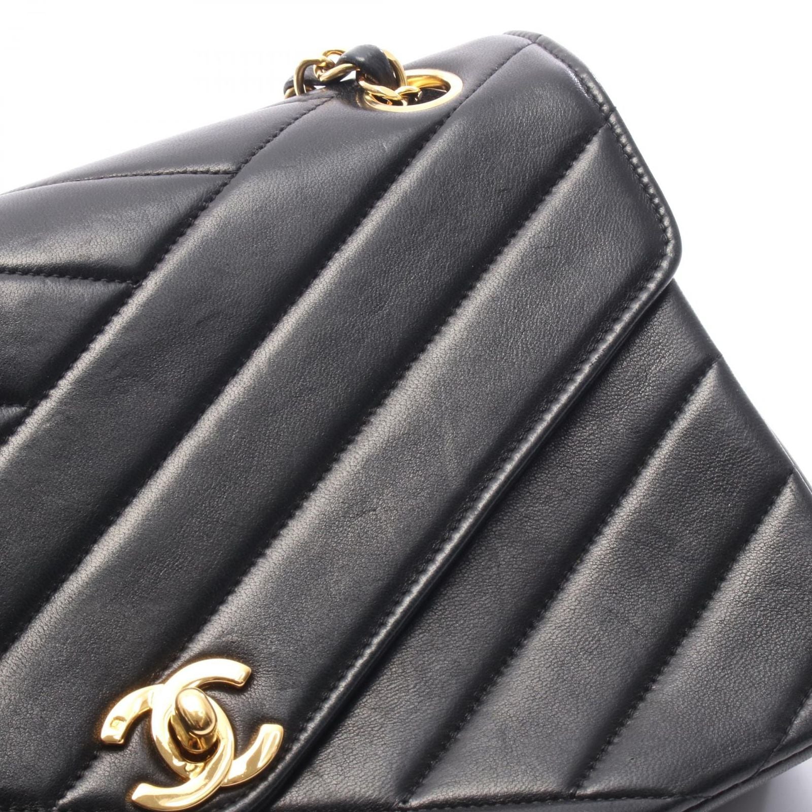 Chanel Shoulder Bag Bias Stitch Black Lambskin Chain — view 9
