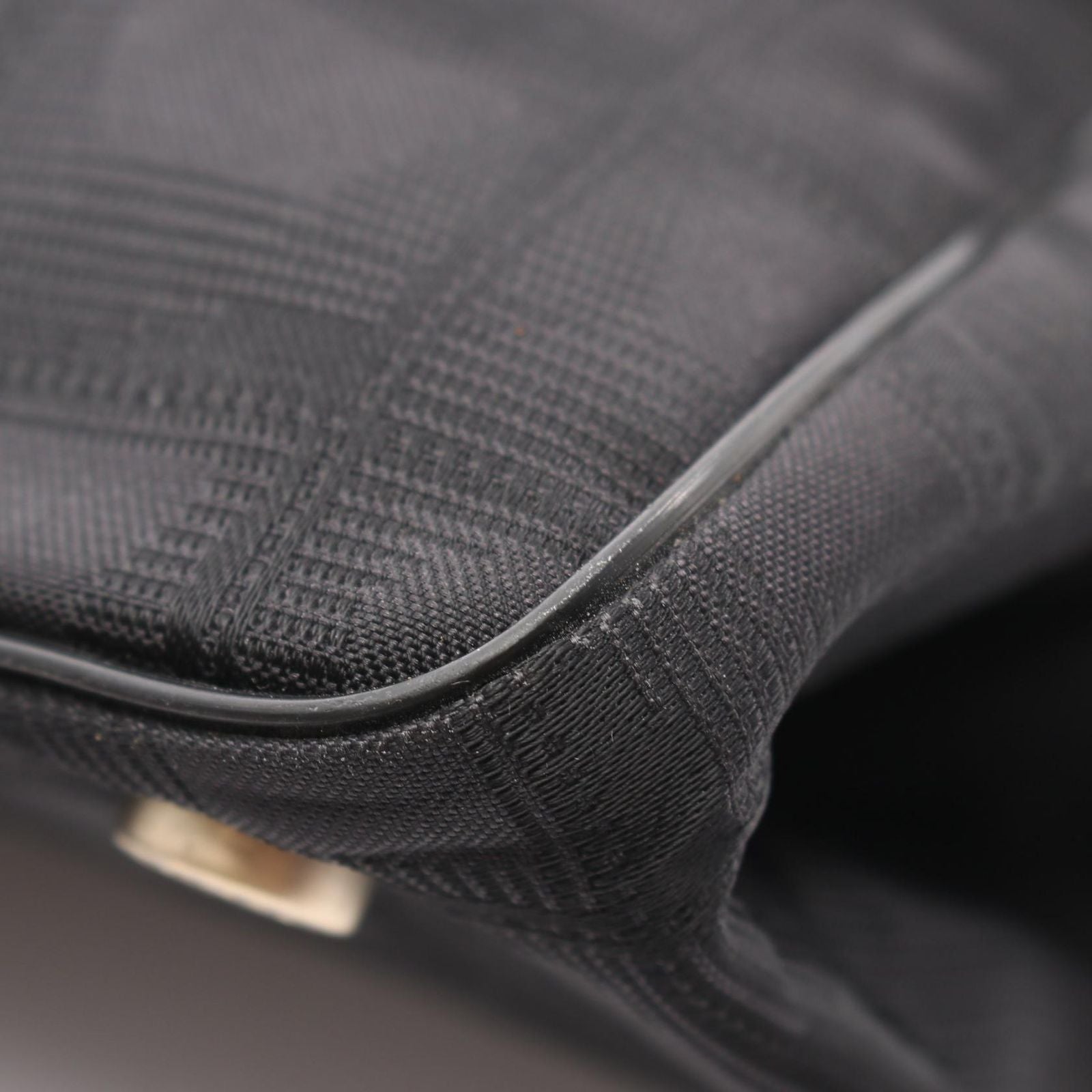 Chanel Tote New Travel Line Black Leather — view 6