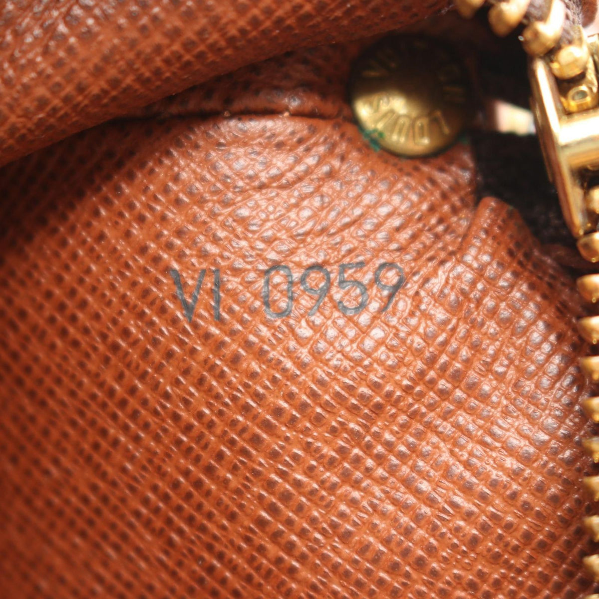 Louis Vuitton Shoulder Bag Drew Monogram Canvas Leather — view 5